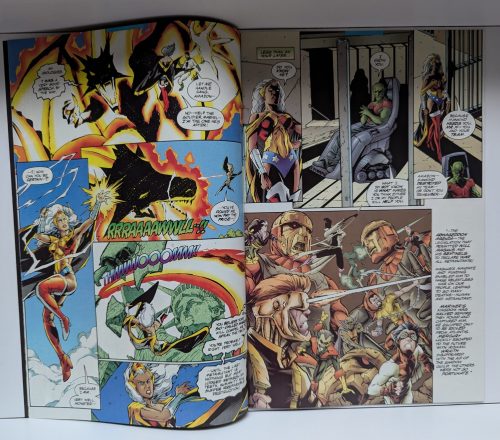 PXL_20240705_192753247 Justice League Unleashed (JLX) Jun 1997 M/NM