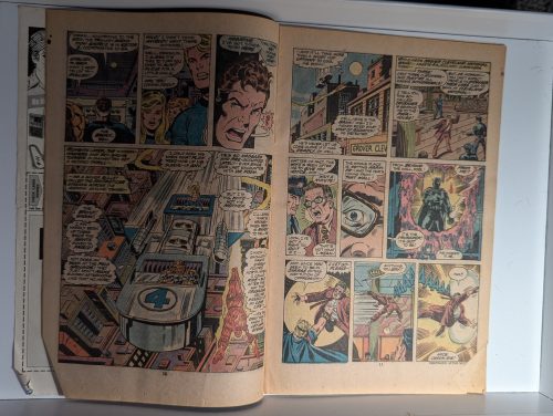 PXL_20250310_010736302.PORTRAIT.ORIGINAL Fantastic Four #165 Dec 1st app. Frankie Ray - Poor